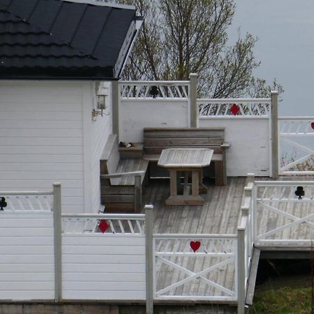 Seafront Holiday Home Close To Reine, Lofoten Sund  外观 照片